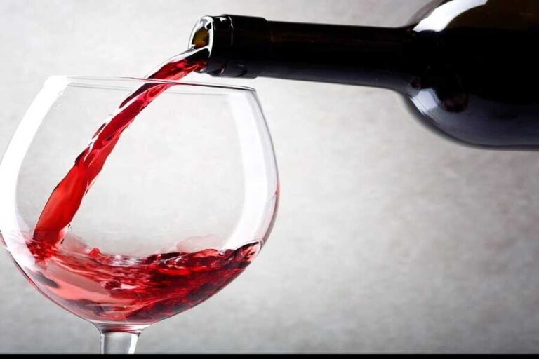 An Explanation Of The Advantages Of Drinking Red Wine